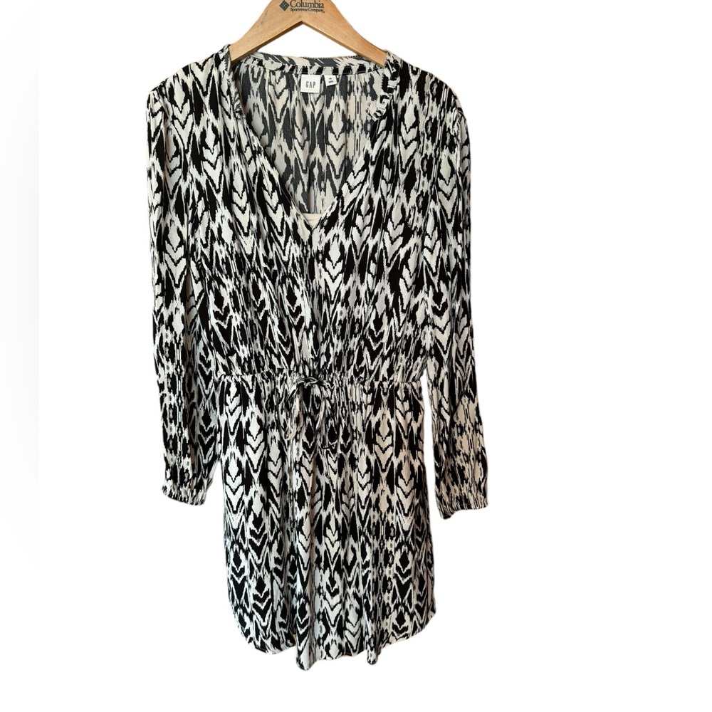 Gap 2 Layer,‎ V-Neck, Drawstring Waist Dress